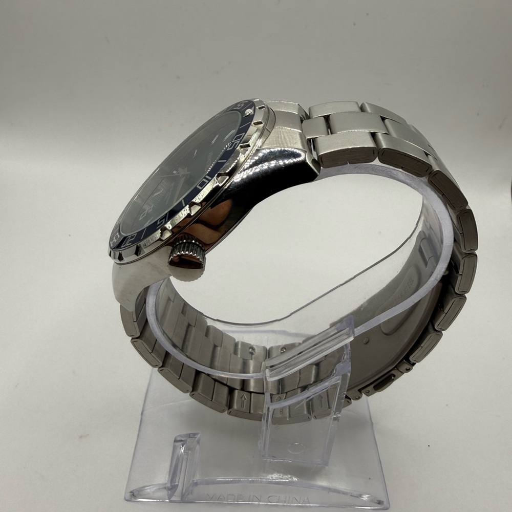Armitron Blue Face/Bezel Stainless Steel Luminescent Quartz (New Battery) - Picture 8 of 15